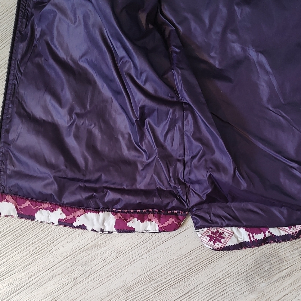 LANDS END Women's Purple Puffer Vest with Reindeer, Bear, Tree Detail SZ Small. - Picture 9 of 9